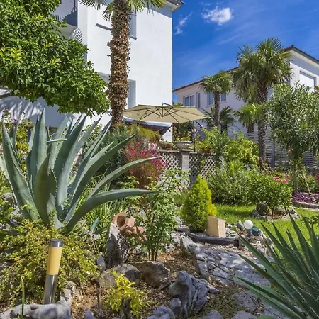Fuer 3 Personen Ca 35 Qm In Crikvenica, Kvarner Bucht Und Umgebung Apartament *
